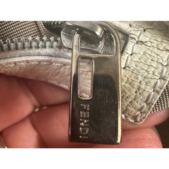 FENDI Vintage Baby Blue Linen Shoulder Hobo Bag (FFXX180) - Picture 14 of 15